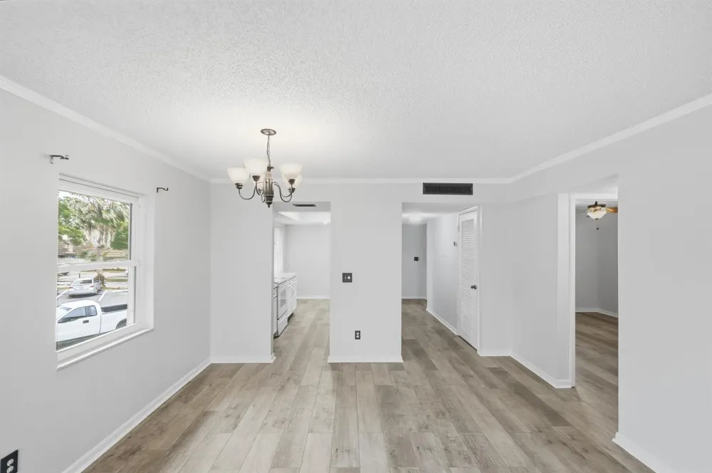 1166 6th Avenue #B8 Vero Beach, FL 32960