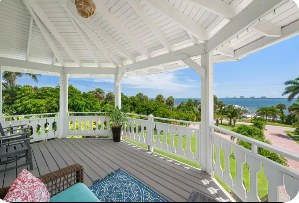12417 S Indian River Drive Jensen Beach, FL 34957