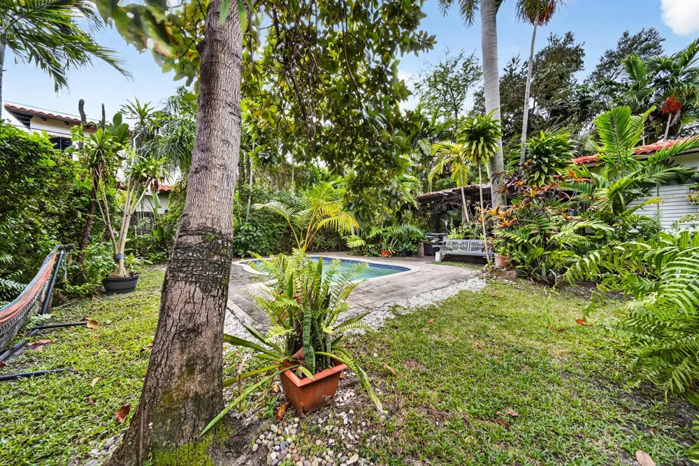 320 San Sebastian Avenue Coral Gables, FL 33134