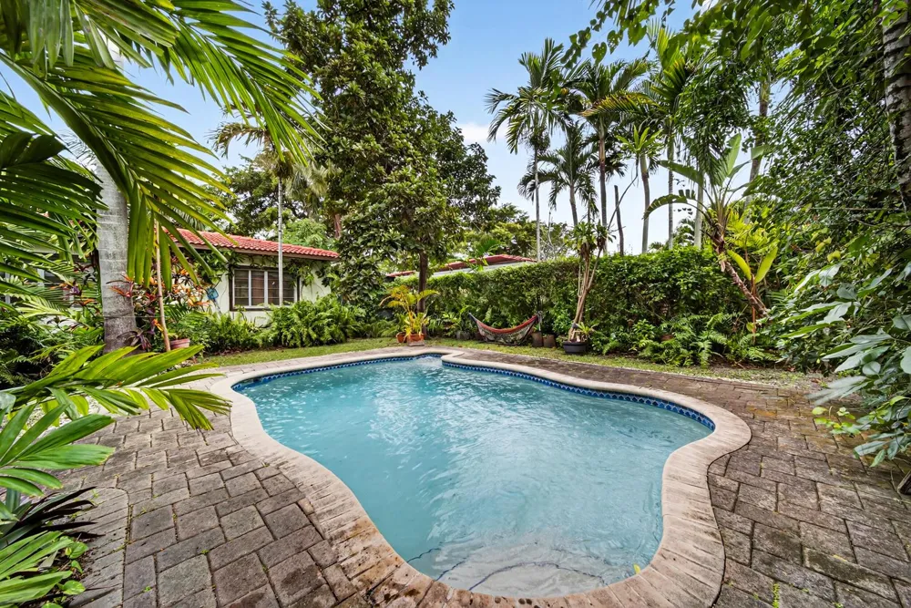 320 San Sebastian Avenue Coral Gables, FL 33134
