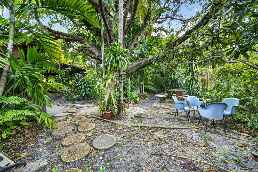 320 San Sebastian Avenue Coral Gables, FL 33134