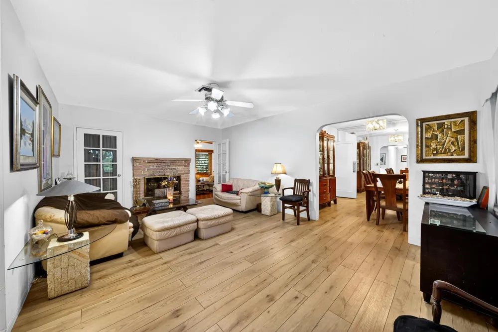 320 San Sebastian Avenue Coral Gables, FL 33134
