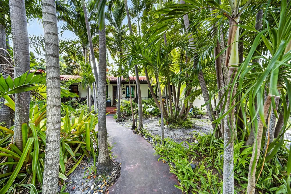 320 San Sebastian Avenue Coral Gables, FL 33134