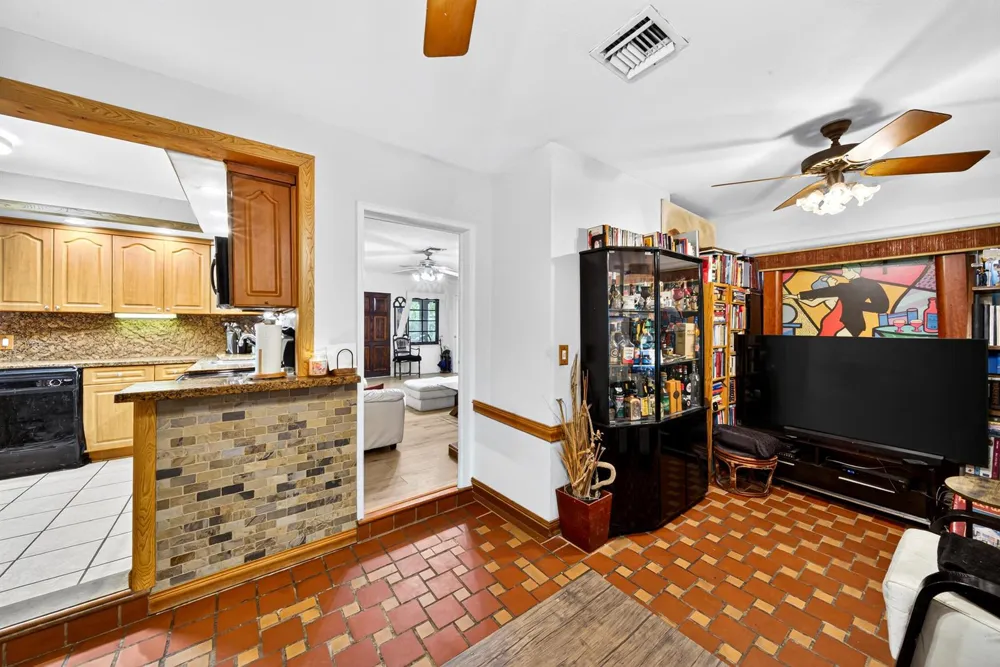 320 San Sebastian Avenue Coral Gables, FL 33134