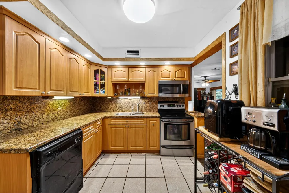 320 San Sebastian Avenue Coral Gables, FL 33134