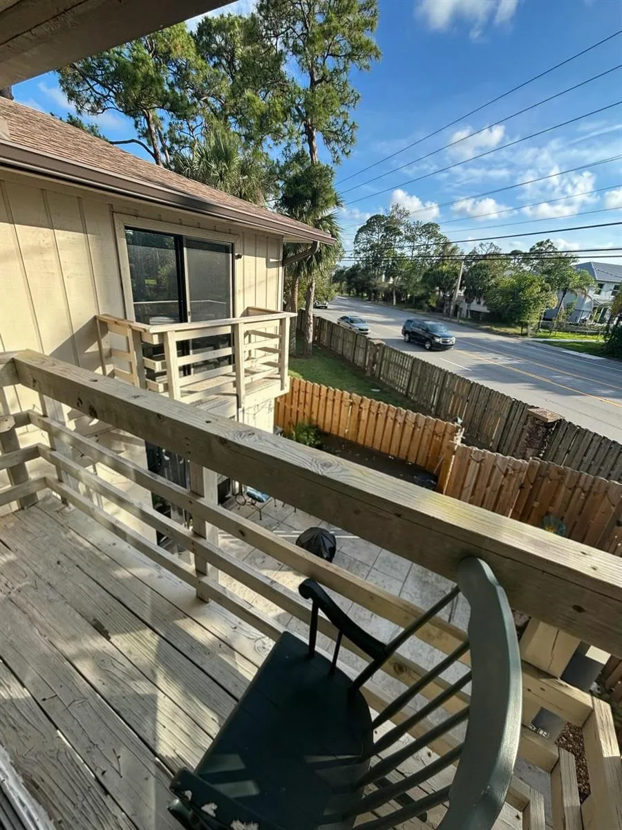 2811 Stoneway Lane #B Fort Pierce, FL 34982