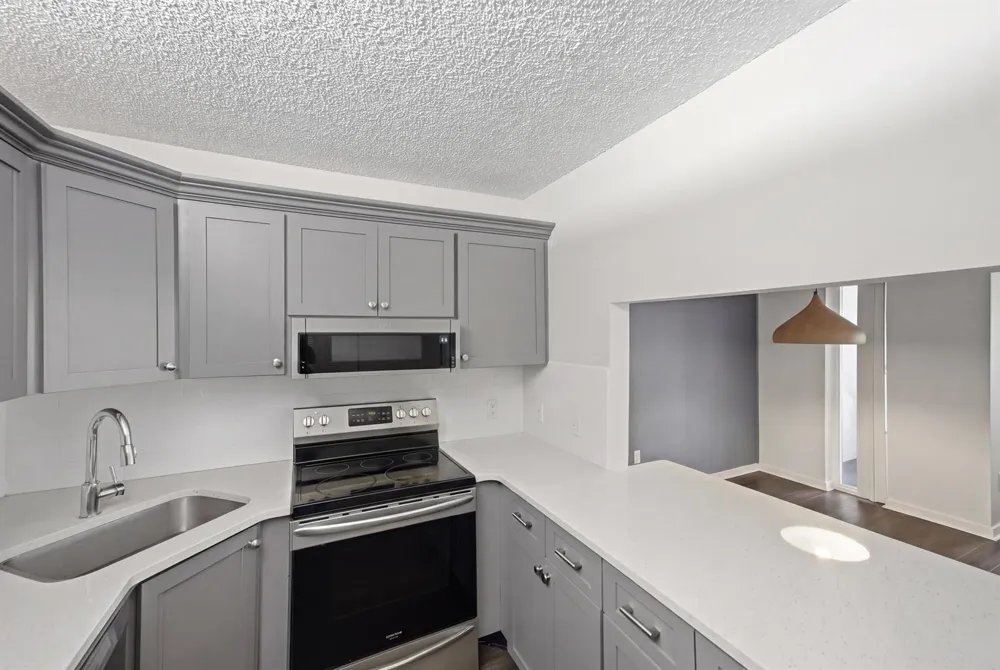 2702 SW Matheson Avenue #113-f1 Palm City, FL 34990