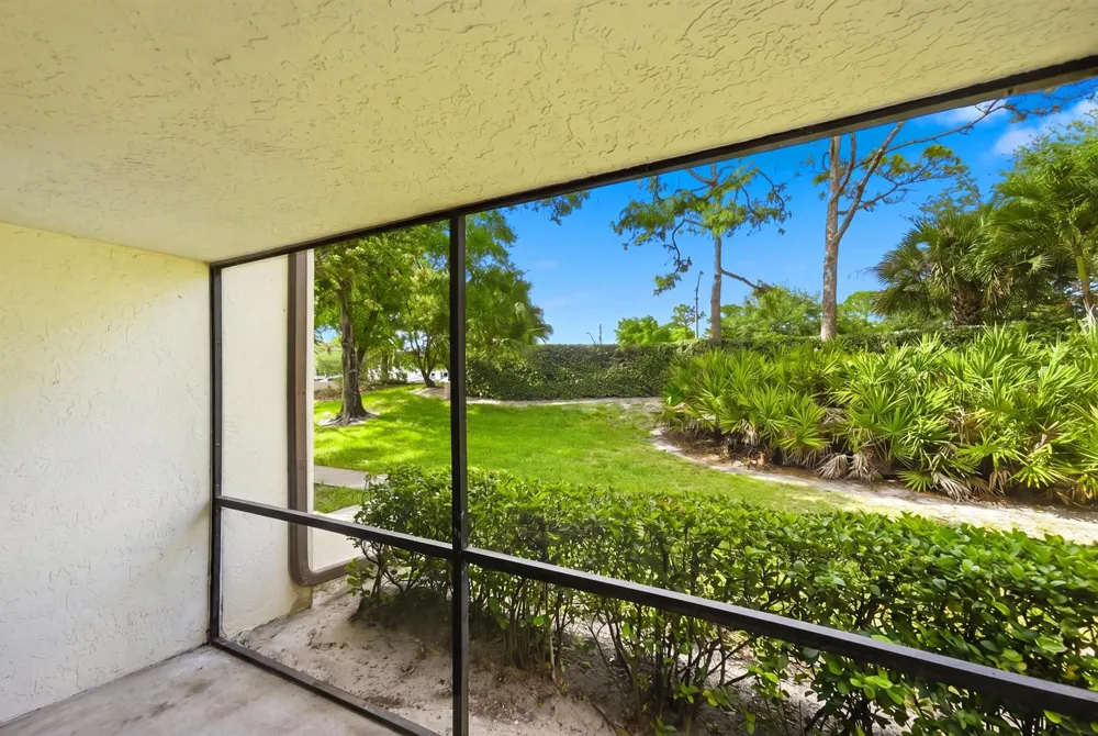 2702 SW Matheson Avenue #113-f1 Palm City, FL 34990