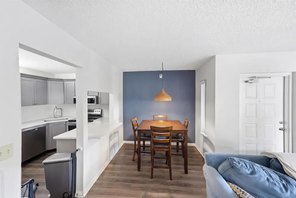 2702 SW Matheson Avenue #113-f1 Palm City, FL 34990