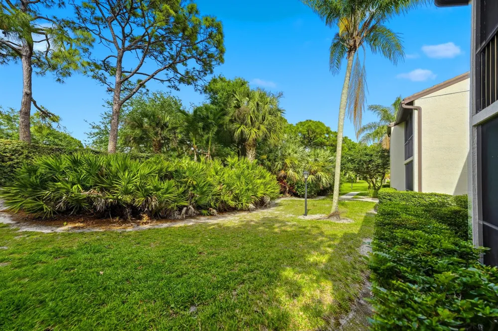 2702 SW Matheson Avenue #113-f1 Palm City, FL 34990