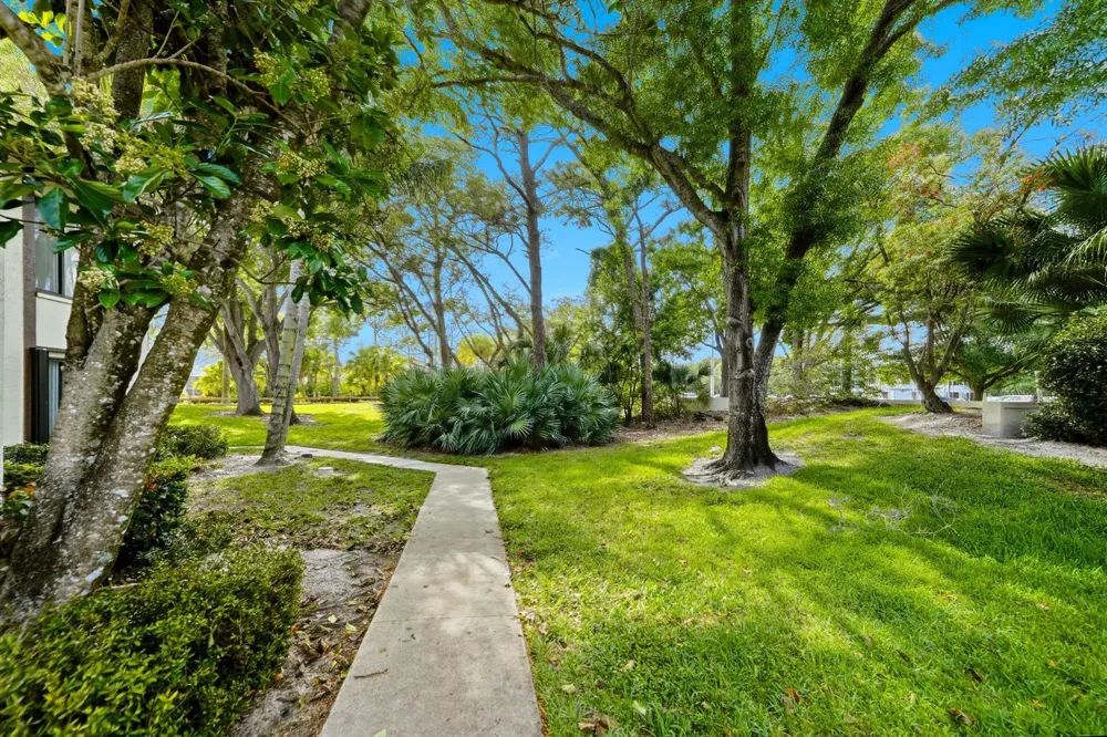 2702 SW Matheson Avenue #113-f1 Palm City, FL 34990