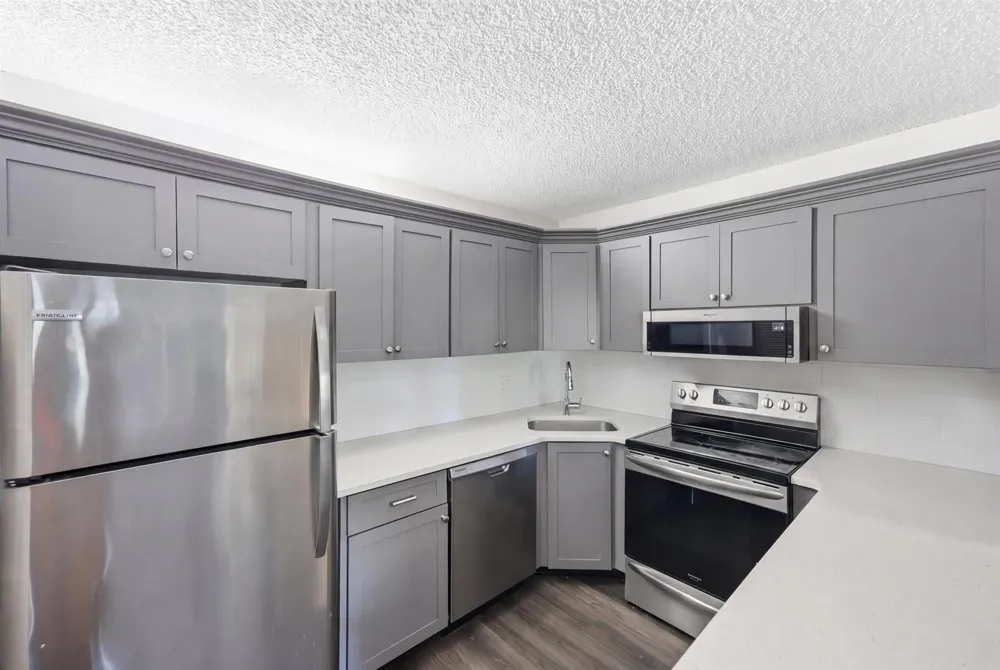 2702 SW Matheson Avenue #113-f1 Palm City, FL 34990