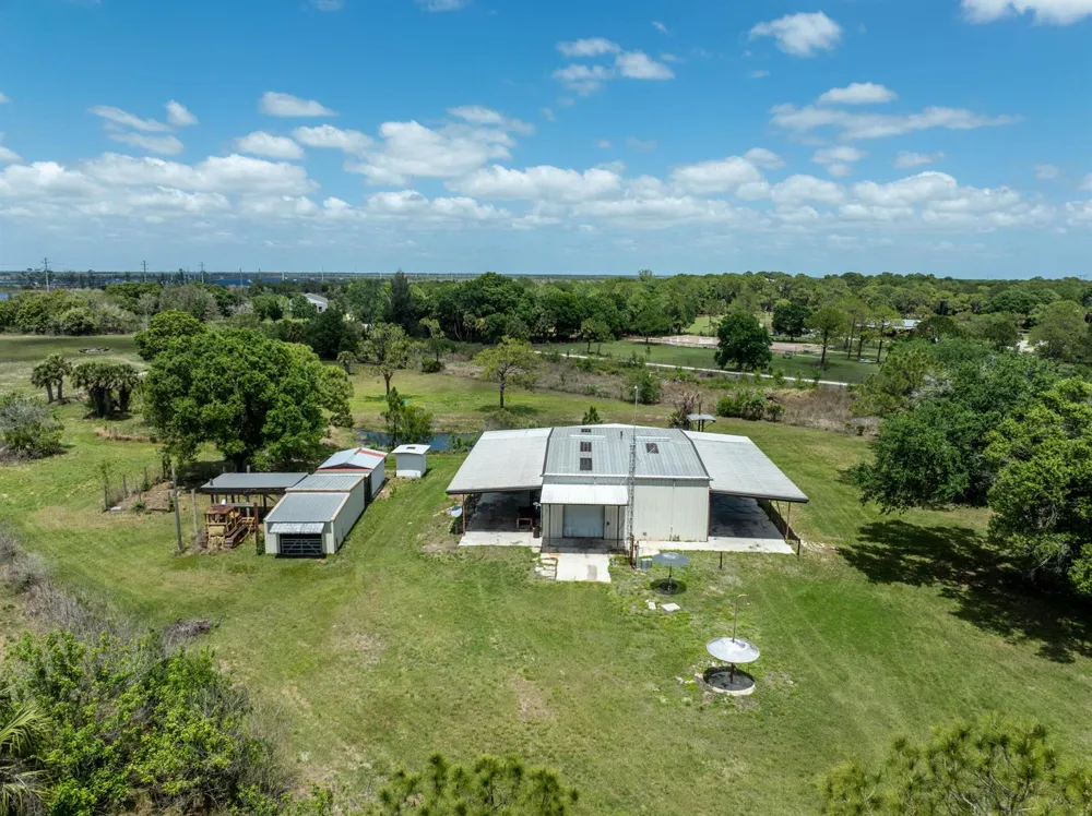 21216 Glades Cut Off Road Port St. Lucie, FL 34987