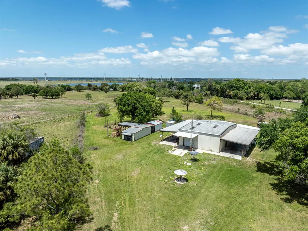 21216 Glades Cut Off Road Port St. Lucie, FL 34987