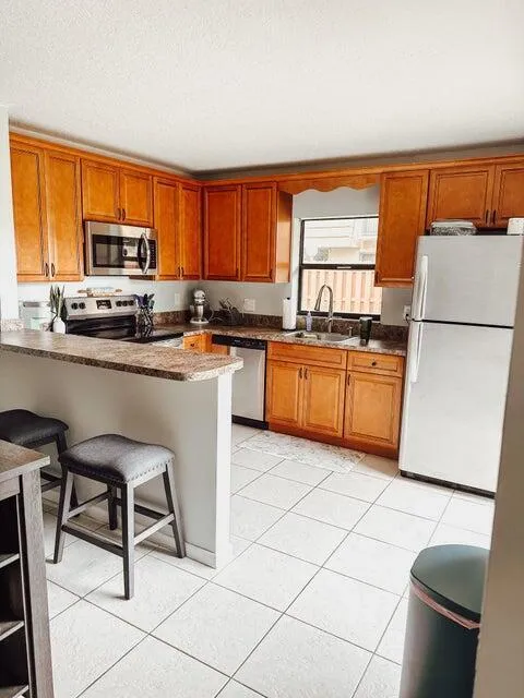 1402 Nebraska #15d Fort Pierce, FL 34950