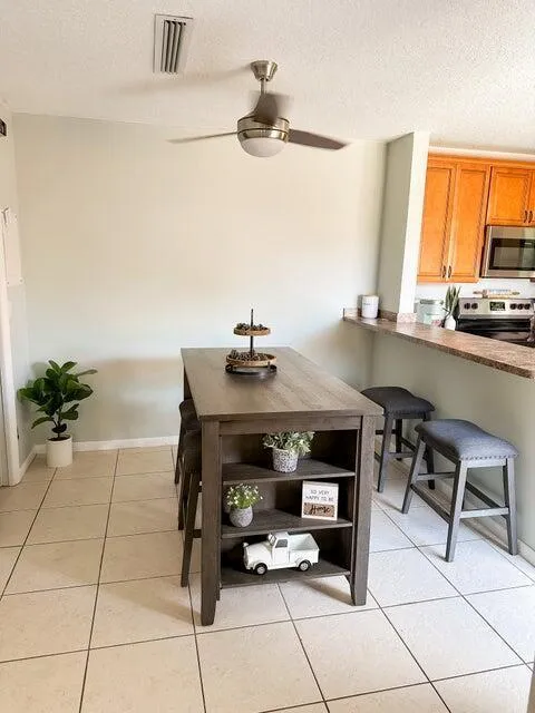 1402 Nebraska #15d Fort Pierce, FL 34950