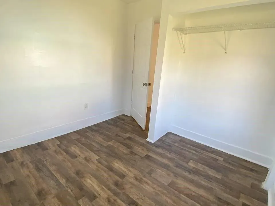 4144 Herring Avenue 