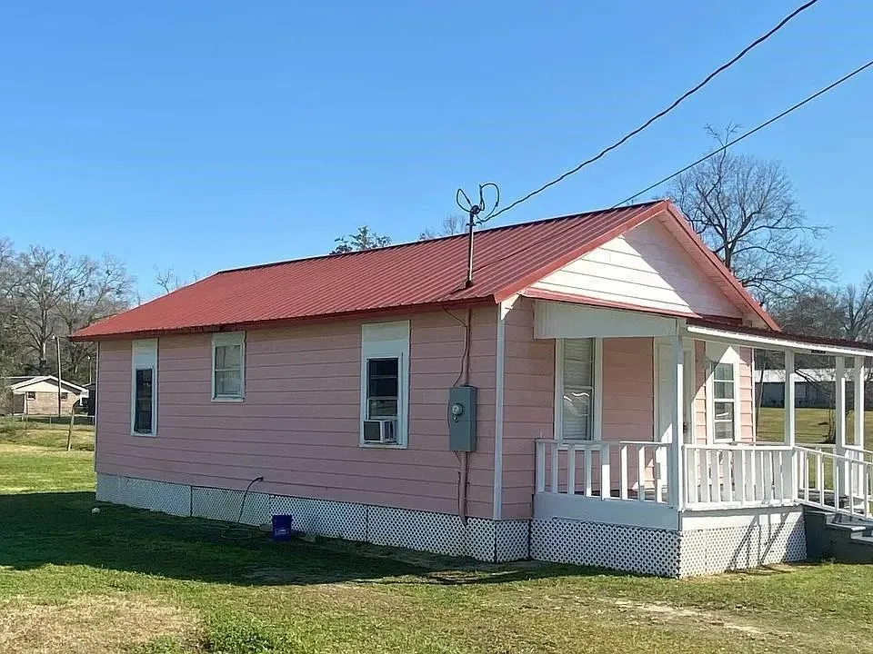 4144 Herring Avenue 