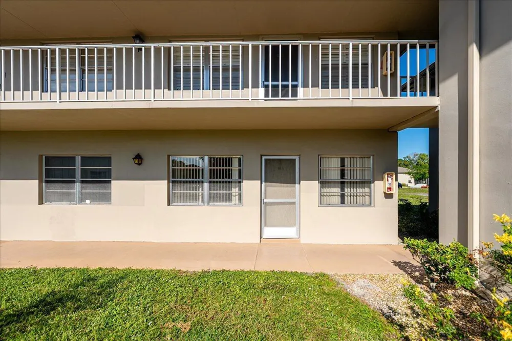28 Lake Vista Trail #105 Port St. Lucie, FL 34952