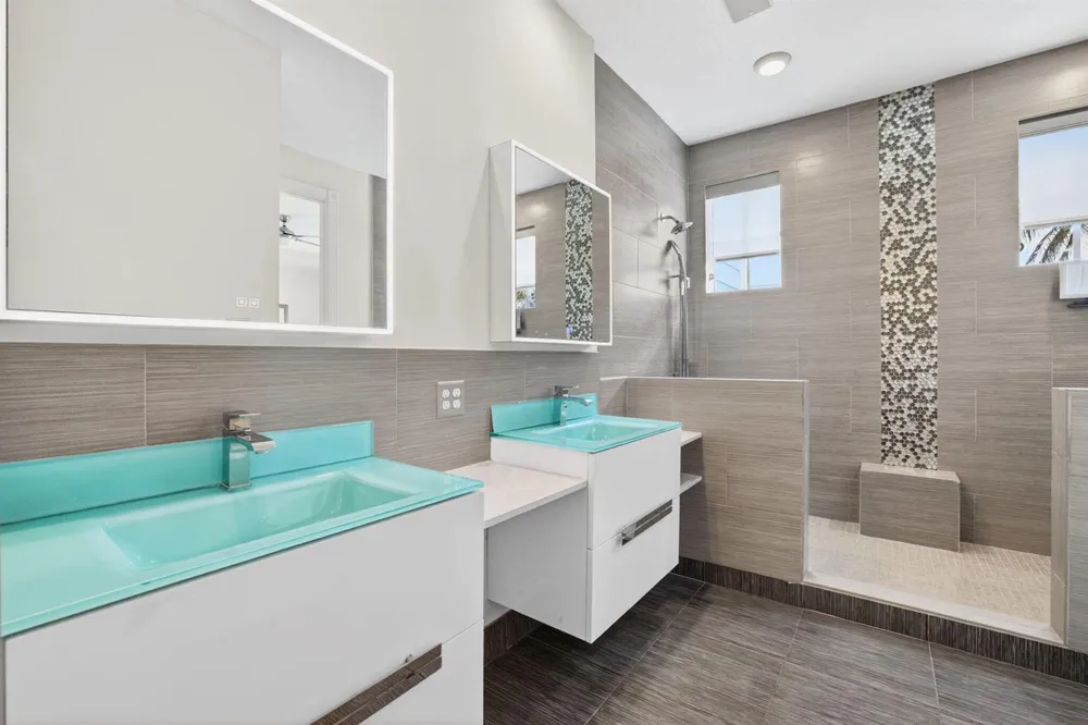 2860 Marina Circle Lighthouse Point, FL 33064