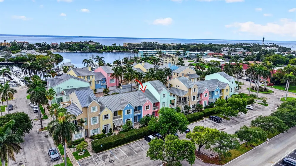 2860 Marina Circle Lighthouse Point, FL 33064