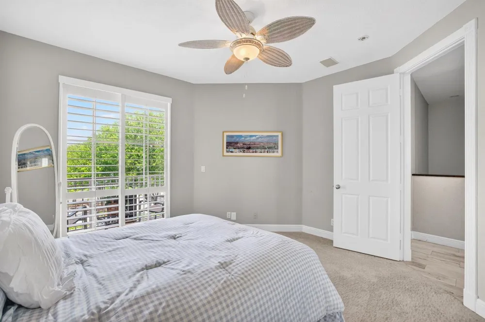 2860 Marina Circle Lighthouse Point, FL 33064