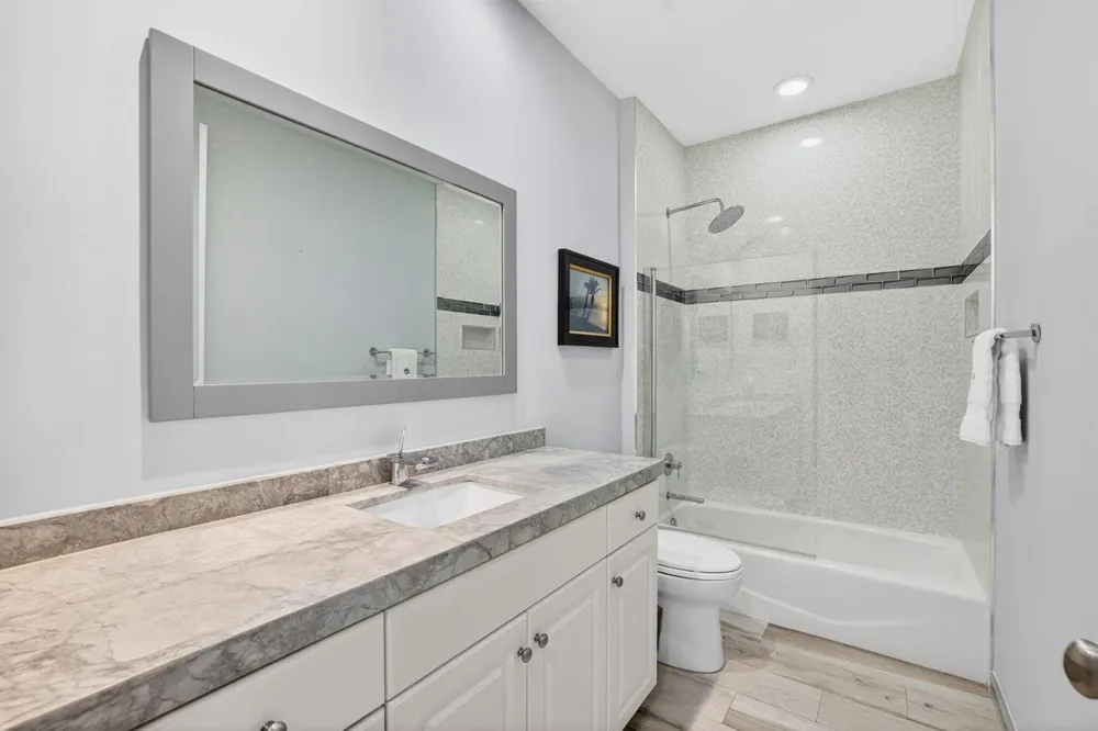 2860 Marina Circle Lighthouse Point, FL 33064