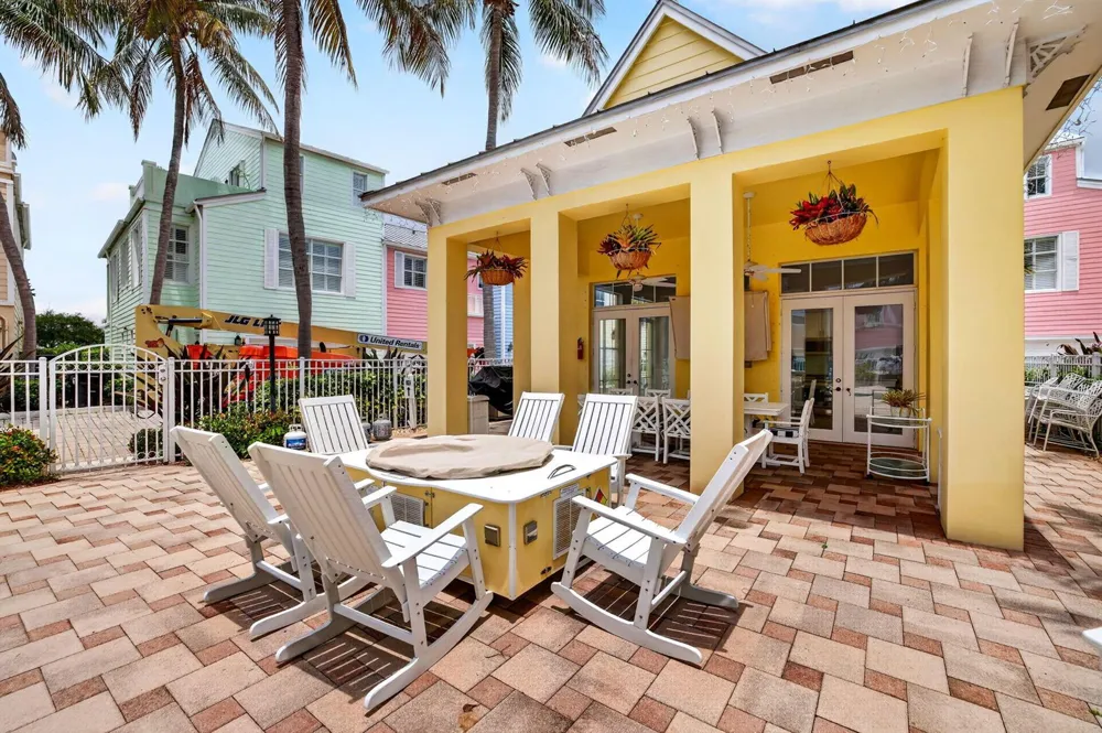2860 Marina Circle Lighthouse Point, FL 33064