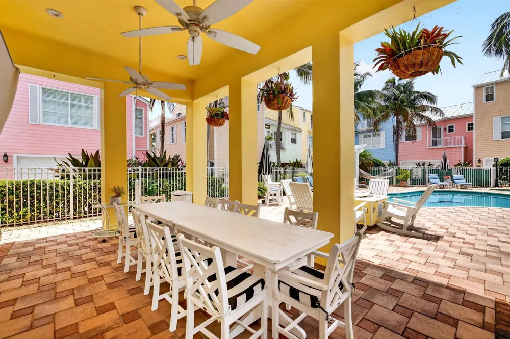 2860 Marina Circle Lighthouse Point, FL 33064