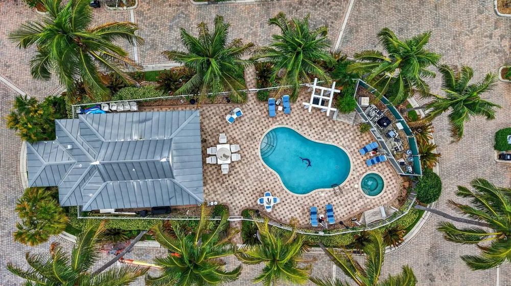 2860 Marina Circle Lighthouse Point, FL 33064