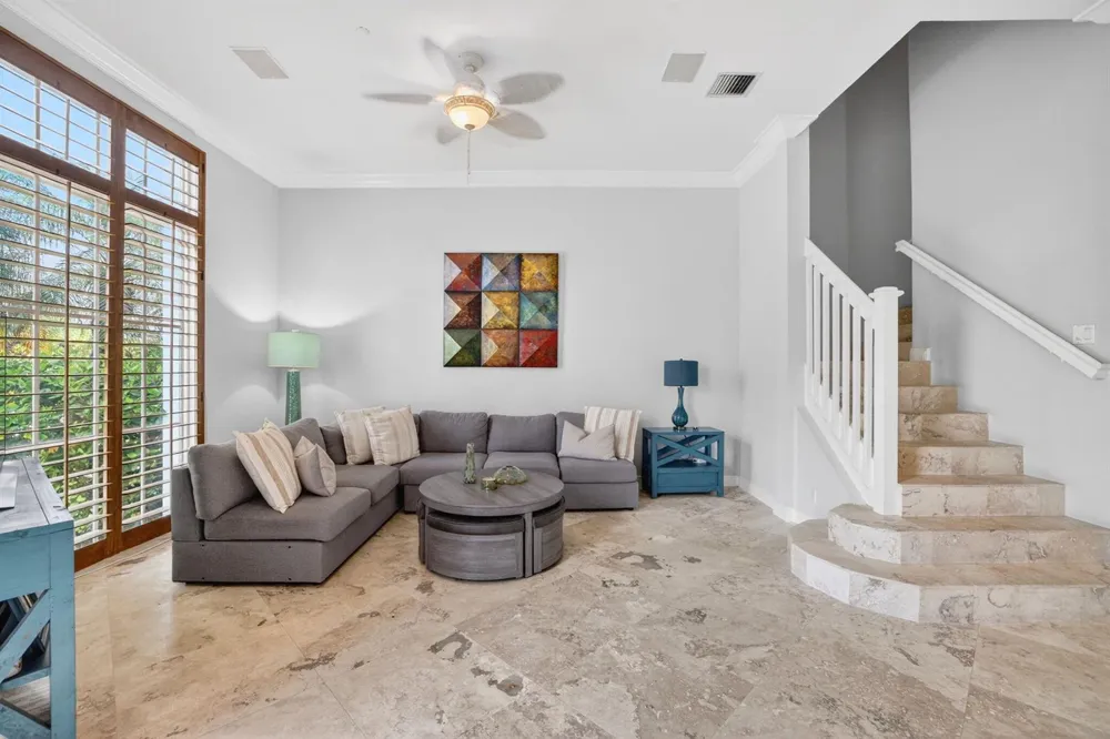 2860 Marina Circle Lighthouse Point, FL 33064