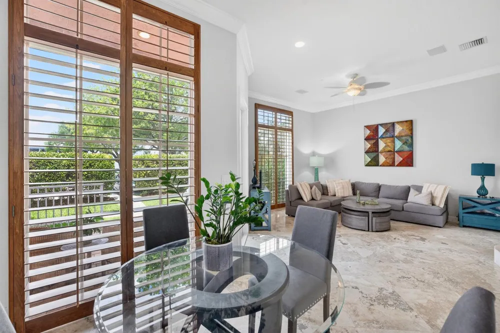 2860 Marina Circle Lighthouse Point, FL 33064