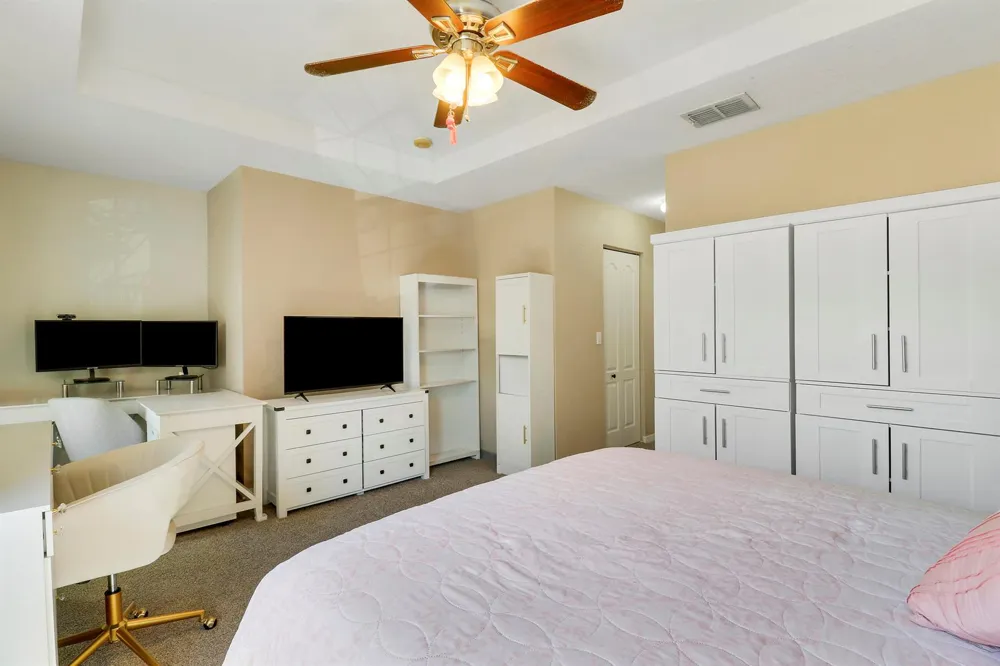 2122 SE Grand Drive Port St. Lucie, FL 34952