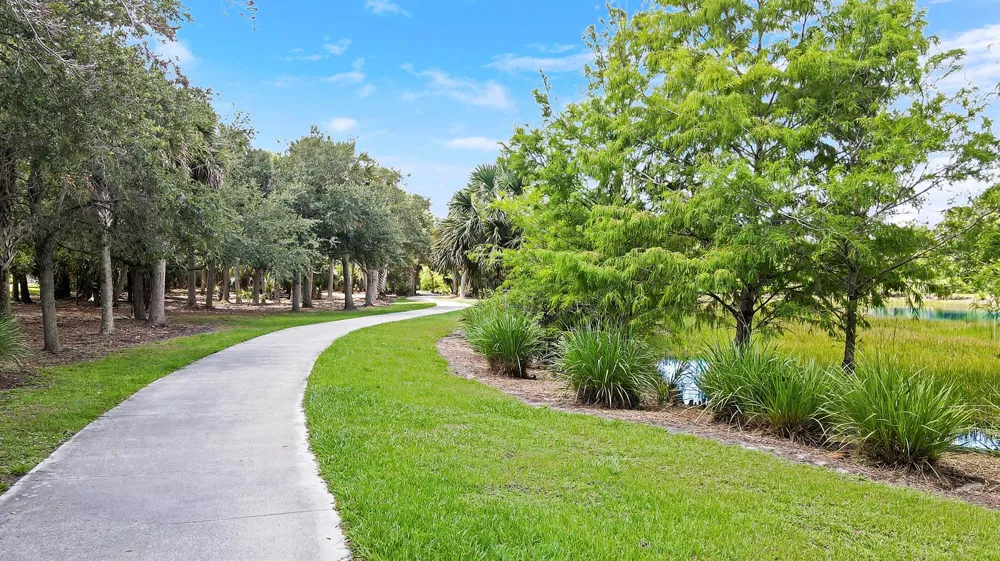 2122 SE Grand Drive Port St. Lucie, FL 34952