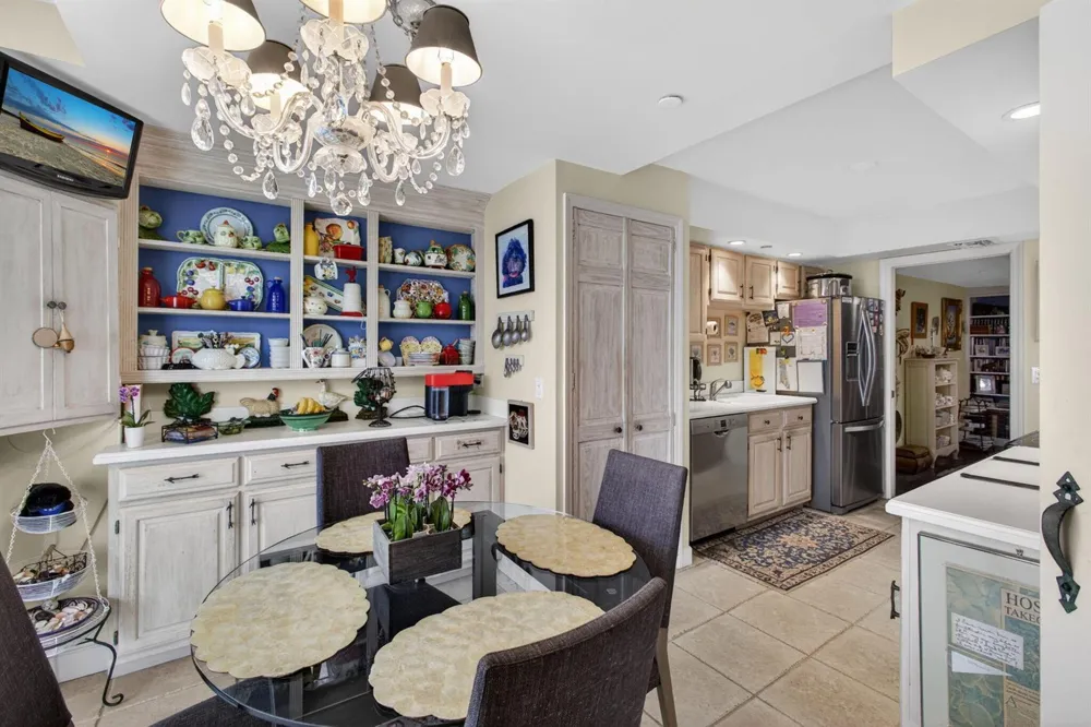 500 Ocean Drive #E-11b Juno Beach, FL 33408
