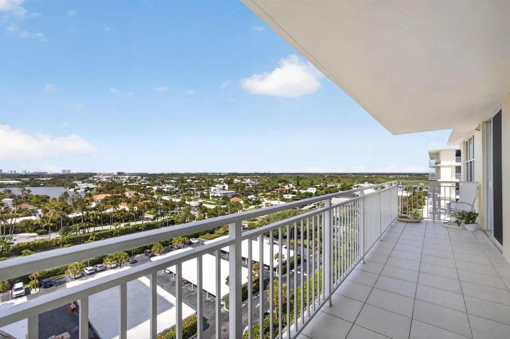 500 Ocean Drive #E-11b Juno Beach, FL 33408