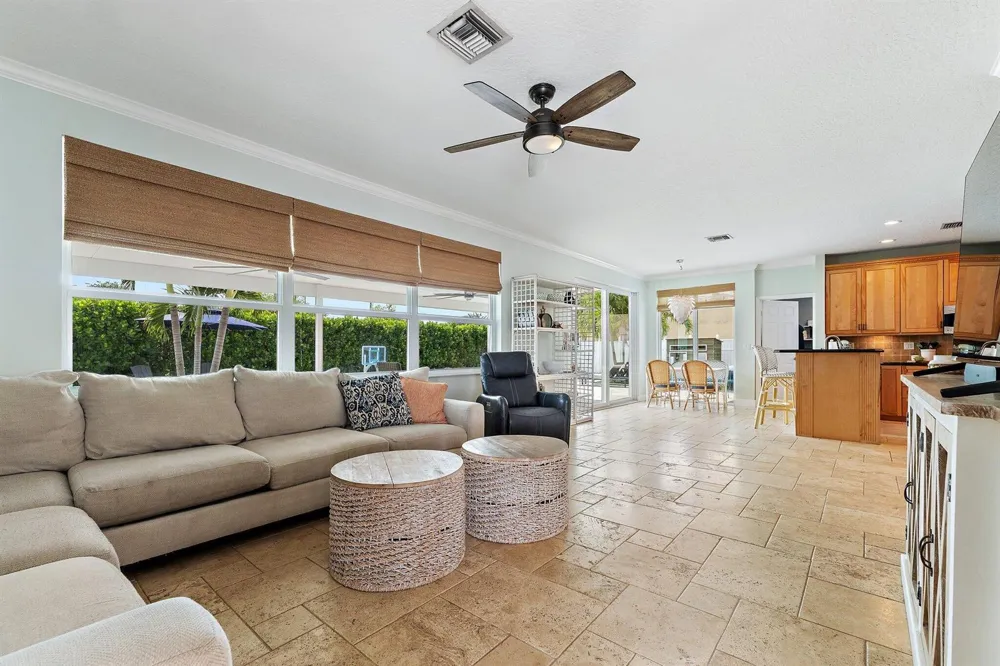 10295 Allamanda Boulevard Palm Beach Gardens, FL 33410