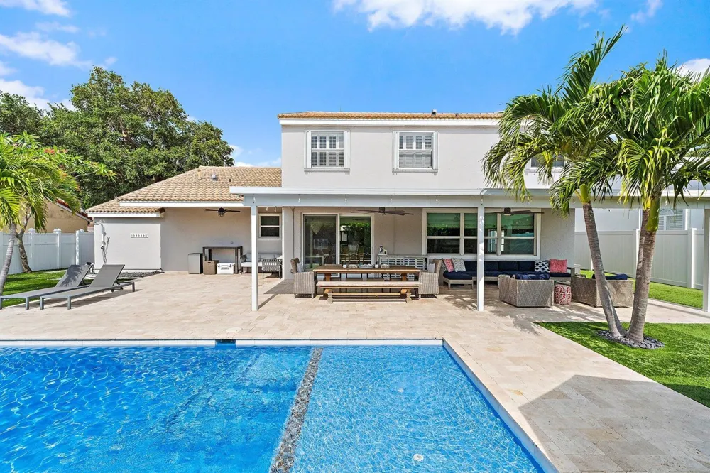 10295 Allamanda Boulevard Palm Beach Gardens, FL 33410