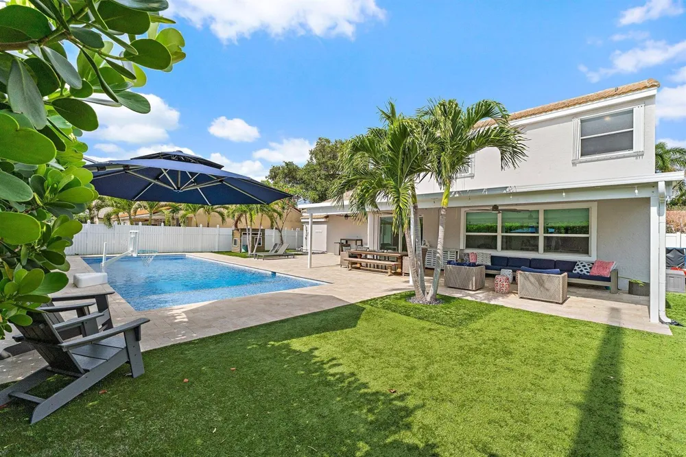 10295 Allamanda Boulevard Palm Beach Gardens, FL 33410