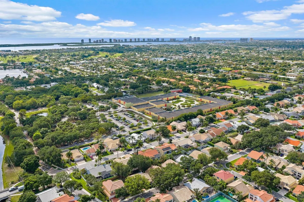 10295 Allamanda Boulevard Palm Beach Gardens, FL 33410