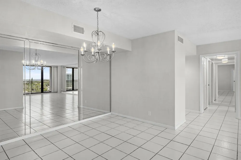 3400 Ocean Drive #705 Singer Island, FL 33404