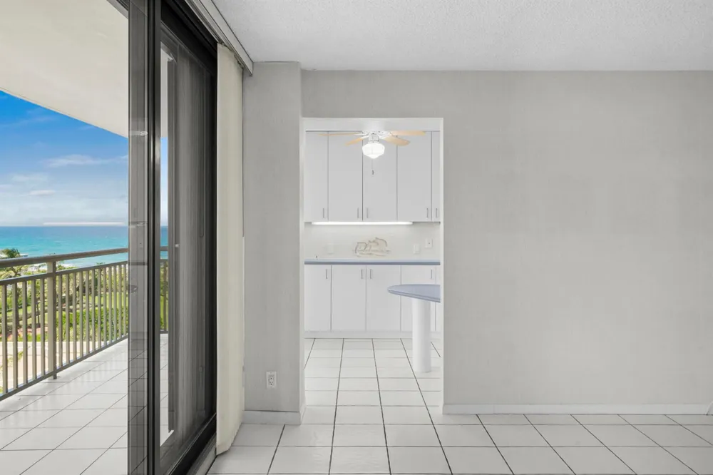 3400 Ocean Drive #705 Singer Island, FL 33404