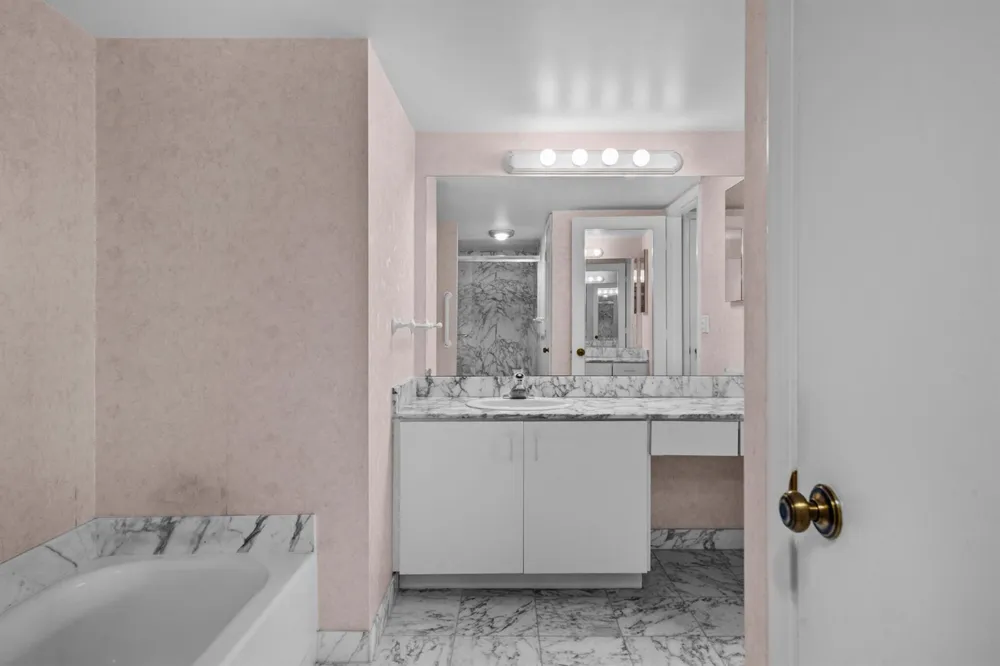 3400 Ocean Drive #705 Singer Island, FL 33404