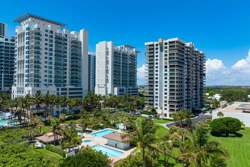 3400 Ocean Drive #705 Singer Island, FL 33404