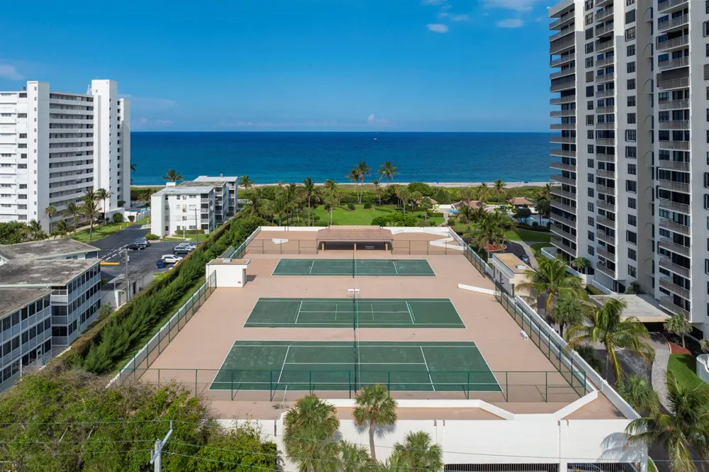 3400 Ocean Drive #705 Singer Island, FL 33404