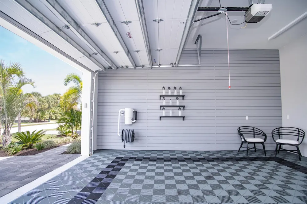 4842 S Harbor Drive Vero Beach, FL 32967