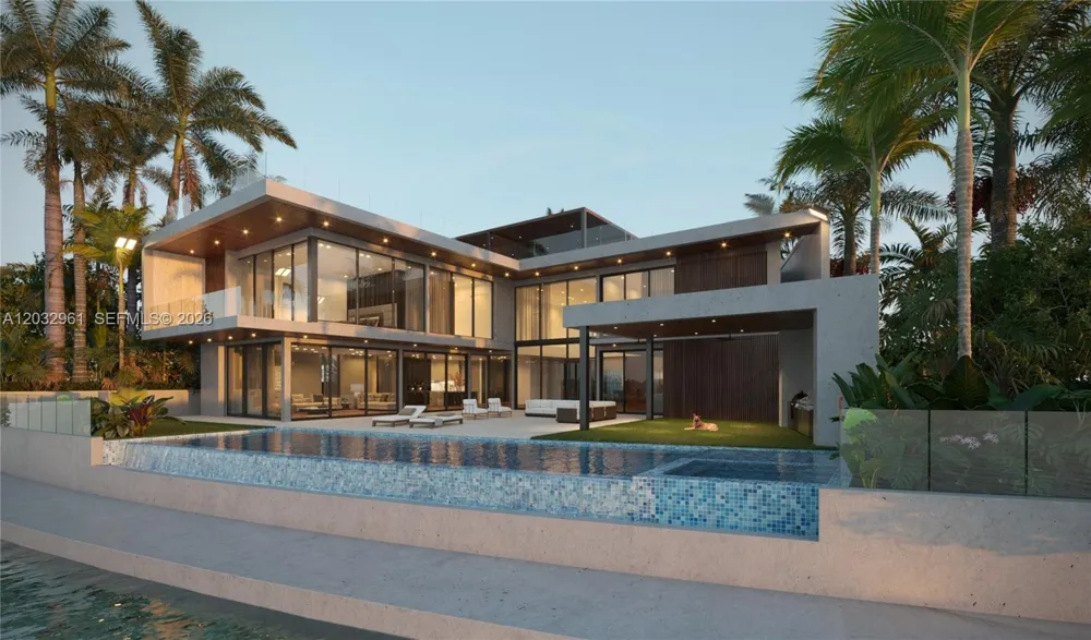 1228 S Venetian Way Miami, FL 33139