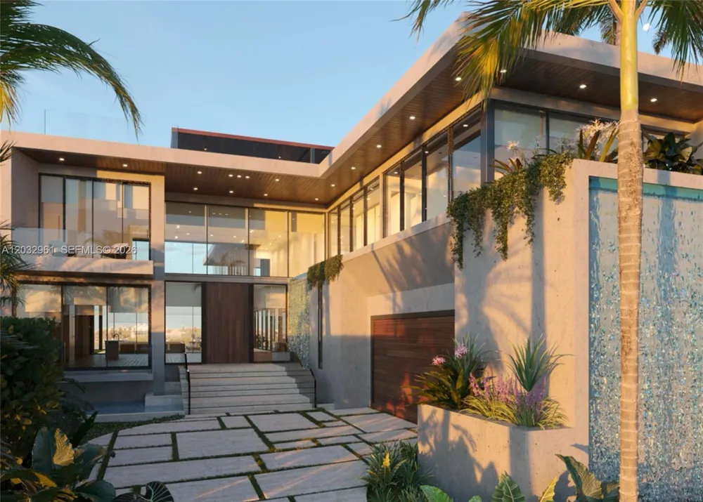 1228 S Venetian Way Miami, FL 33139
