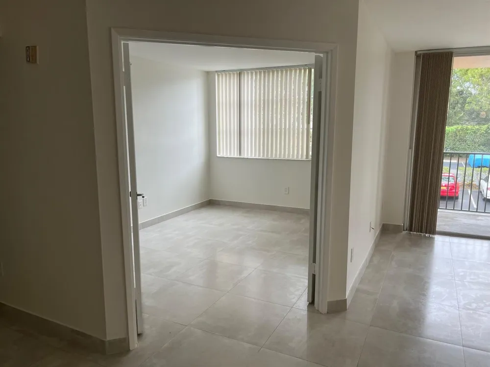 160 Yacht Club Way #209 Hypoluxo, FL 33462