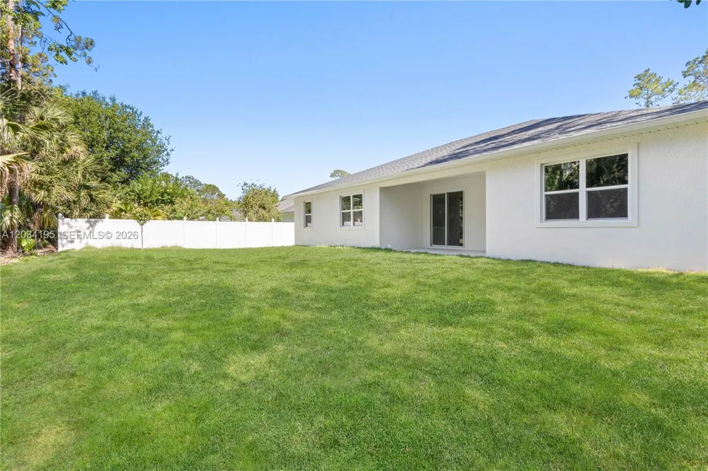 229 Fitchburg ST SW Palm Bay, FL 32908